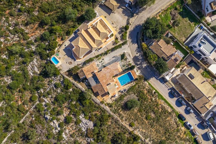 Image No.32-2 Bed Villa for sale