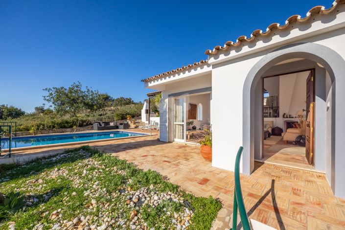 Image No.4-2 Bed Villa for sale