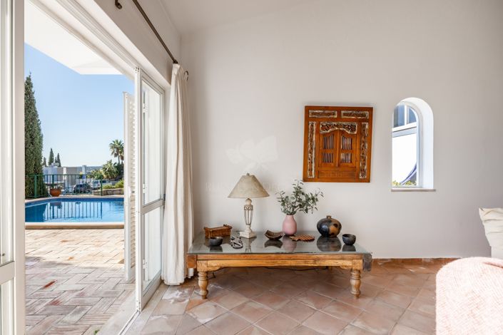 Image No.6-2 Bed Villa for sale