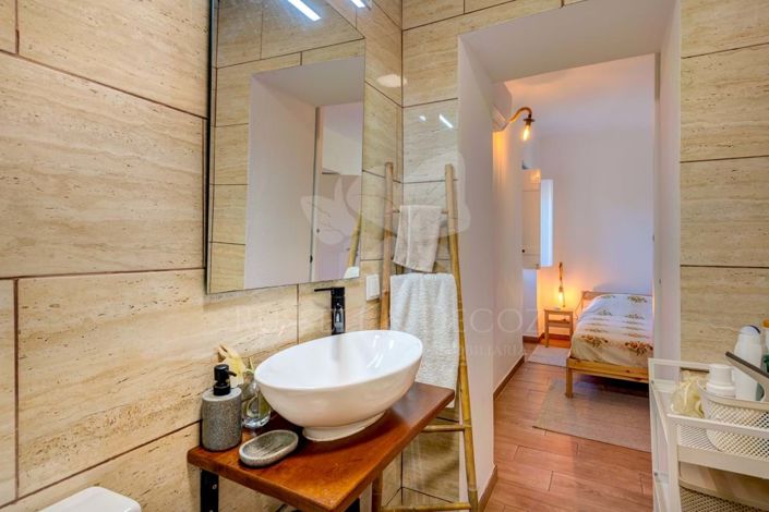 Image No.15-3 Bed Farmhouse for sale