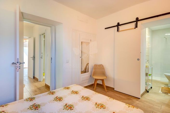 Image No.16-3 Bed Farmhouse for sale