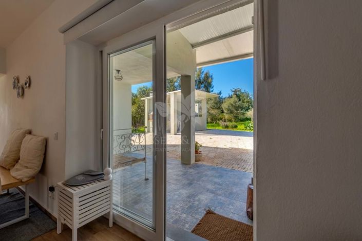 Image No.28-3 Bed Farmhouse for sale