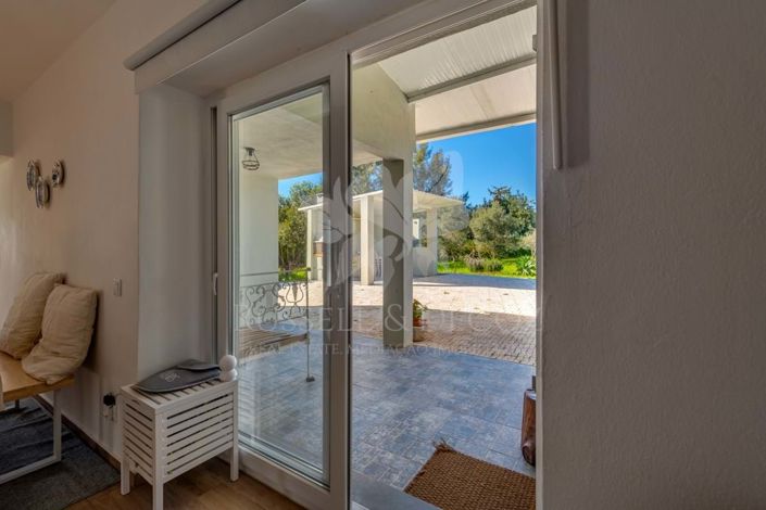 Image No.28-3 Bed Farmhouse for sale