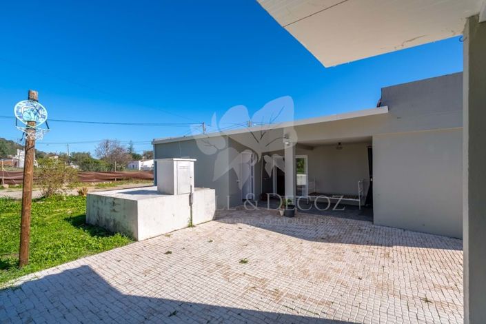 Image No.36-3 Bed Farmhouse for sale