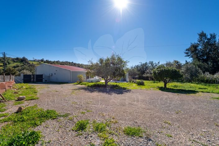 Image No.39-3 Bed Farmhouse for sale