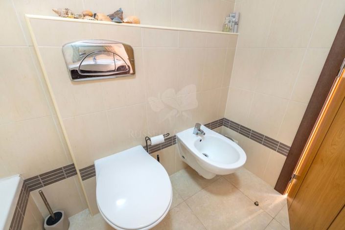 Image No.25-2 Bed Apartment for sale