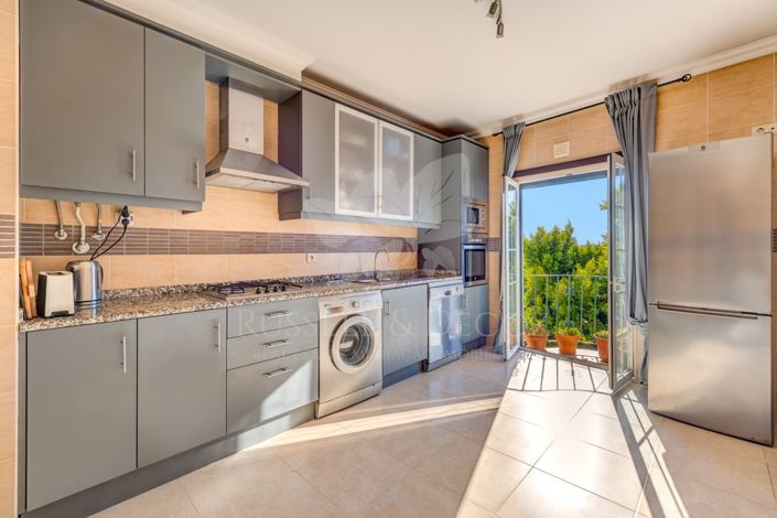 Image No.3-2 Bed Apartment for sale