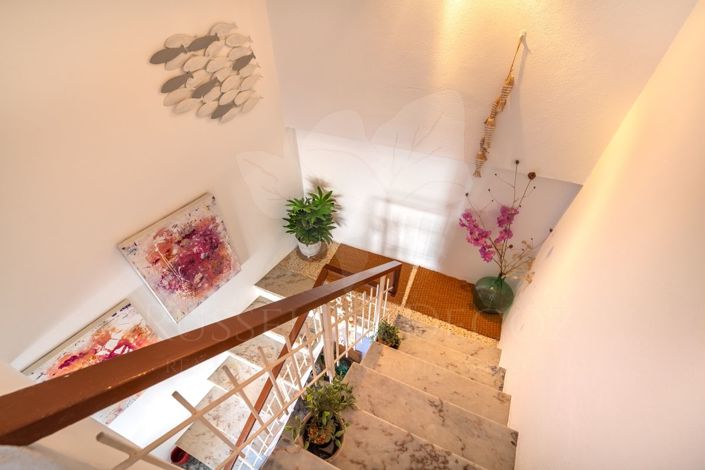 Image No.17-3 Bed Townhouse for sale