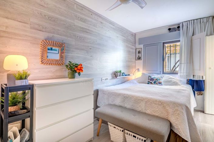 Image No.19-3 Bed Townhouse for sale