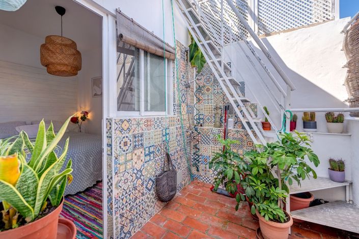 Image No.25-3 Bed Townhouse for sale