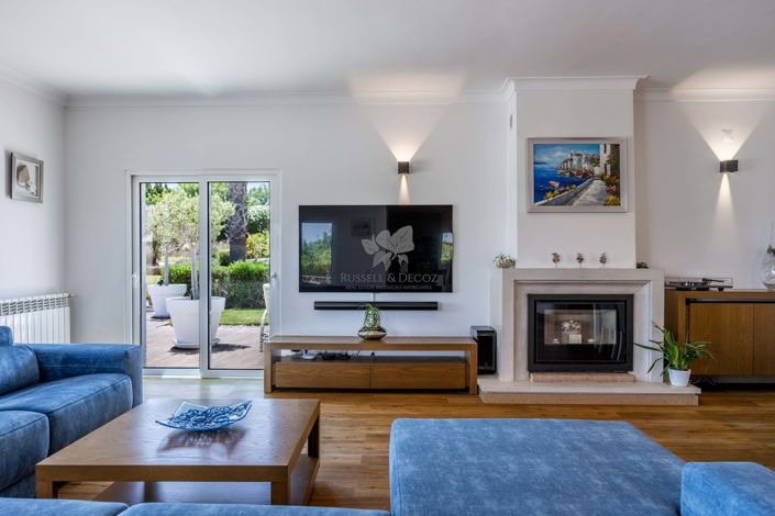 Image No.12-4 Bed Villa for sale