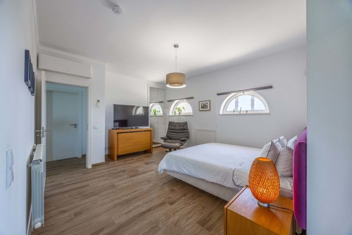 Image No.26-4 Bed Villa for sale