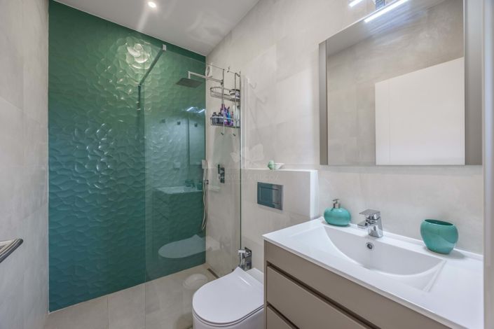 Image No.28-4 Bed Villa for sale