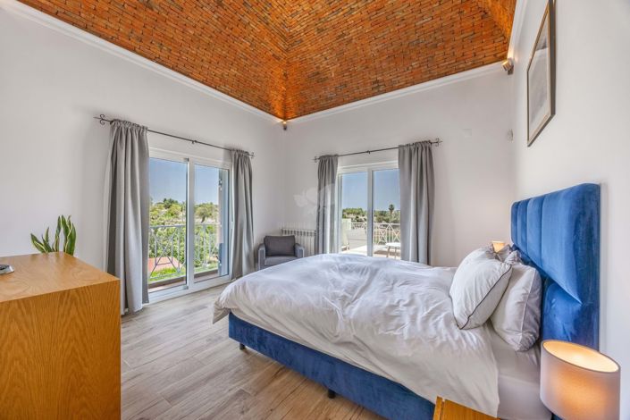 Image No.30-4 Bed Villa for sale