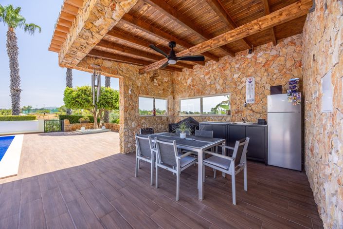 Image No.37-4 Bed Villa for sale