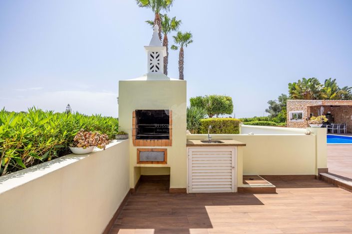 Image No.40-4 Bed Villa for sale