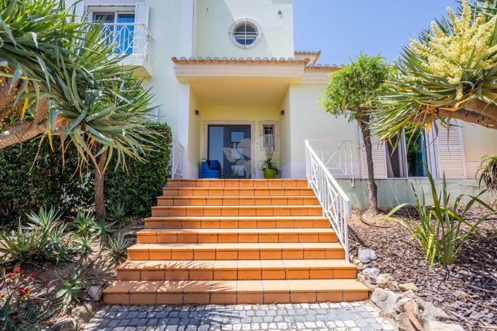 Image No.8-4 Bed Villa for sale