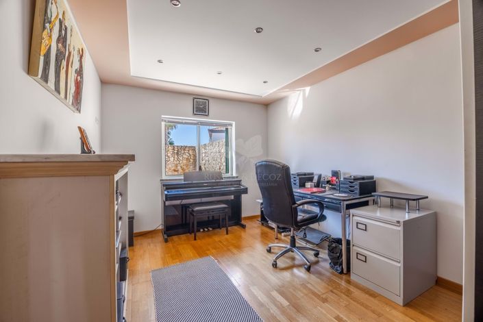 Image No.18-Villa de 4 chambres à vendre à Olhão