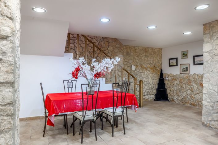 Image No.31-4 Bed Villa for sale