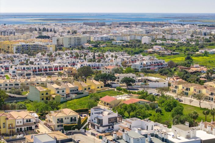 Image No.42-Villa de 4 chambres à vendre à Olhão