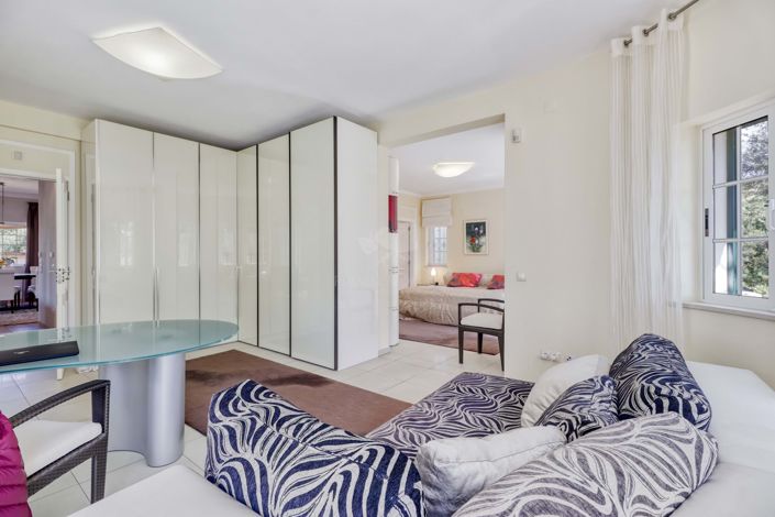 Image No.14-4 Bed Villa for sale