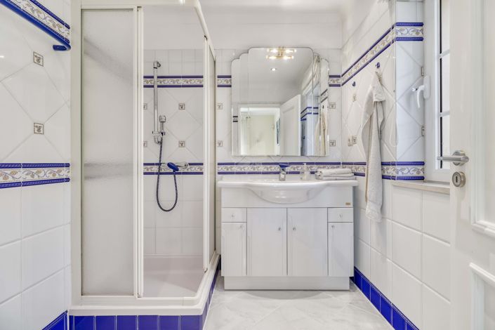 Image No.15-4 Bed Villa for sale