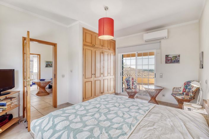 Image No.21-4 Bed Villa for sale