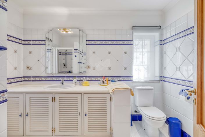 Image No.22-4 Bed Villa for sale