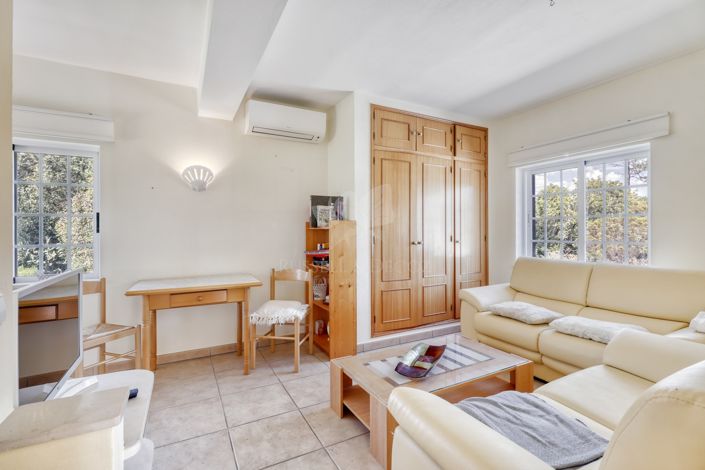 Image No.28-4 Bed Villa for sale