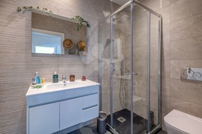 1846-3252-08ec64ef655934b6b0fd3d86b1839173e56