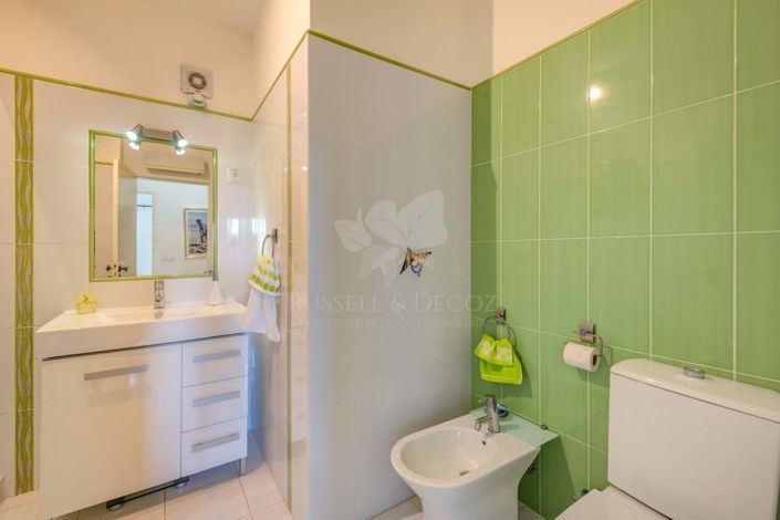 Image No.20-3 Bed Villa for sale