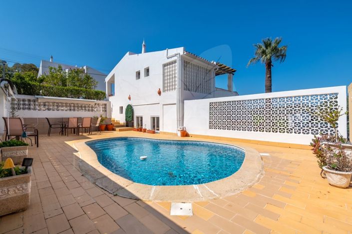 Image No.30-3 Bed Villa for sale