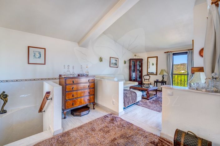 Image No.9-3 Bed Villa for sale