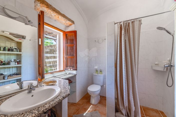 Image No.23-5 Bed Villa for sale