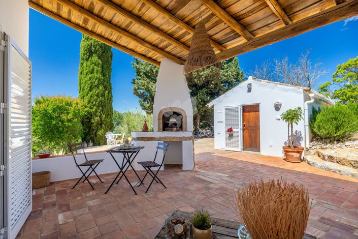 Image No.26-5 Bed Villa for sale