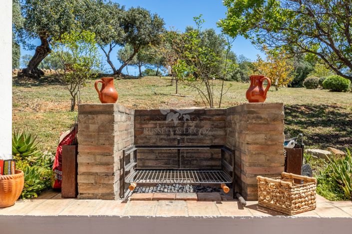 Image No.34-5 Bed Villa for sale