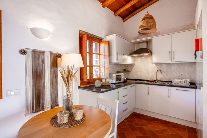 Image No.6-5 Bed Villa for sale