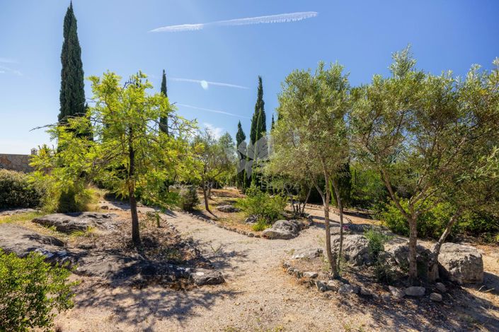 Image No.10-3 Bed Villa for sale