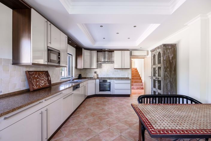 Image No.17-3 Bed Villa for sale