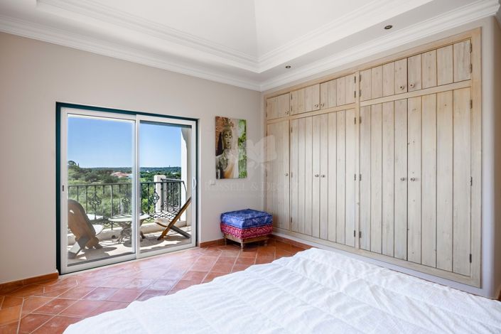 Image No.27-3 Bed Villa for sale