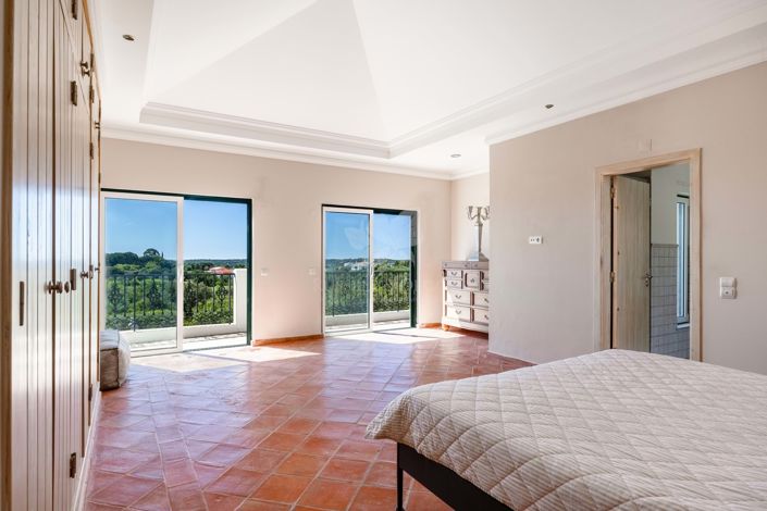 Image No.31-3 Bed Villa for sale