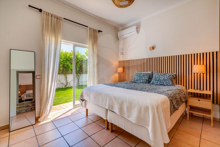 Image No.19-3 Bed Villa for sale
