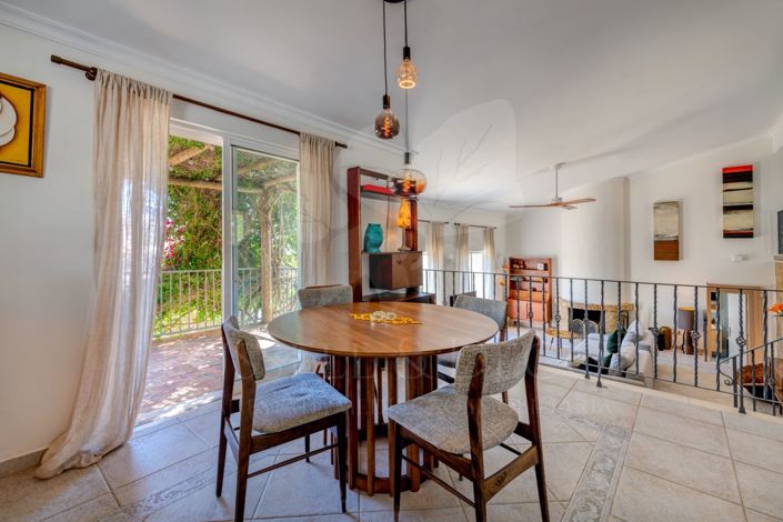 Image No.9-3 Bed Villa for sale