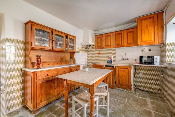 Image No.10-3 Bed Farmhouse for sale