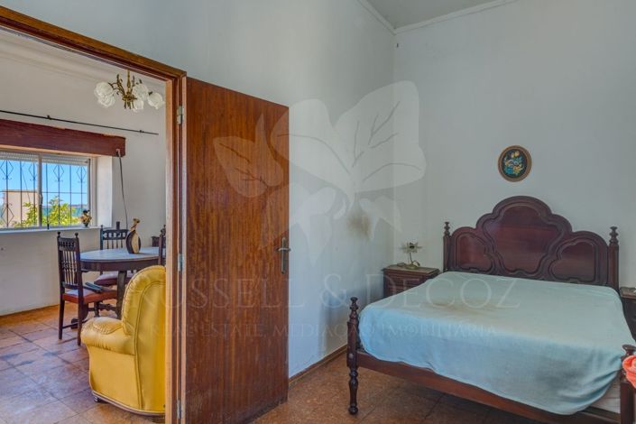Image No.14-3 Bed Farmhouse for sale