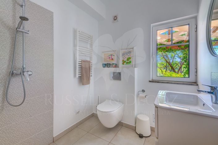 Image No.23-4 Bed Villa for sale