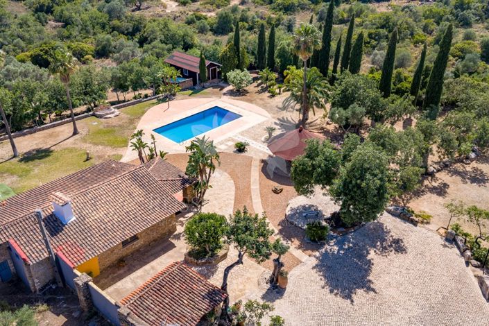 Image No.43-3 Bed Farmhouse for sale