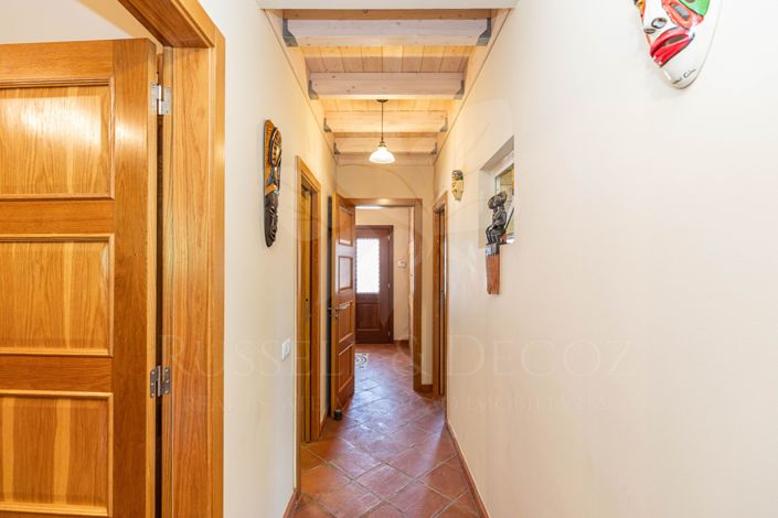 Image No.12-3 Bed Villa for sale