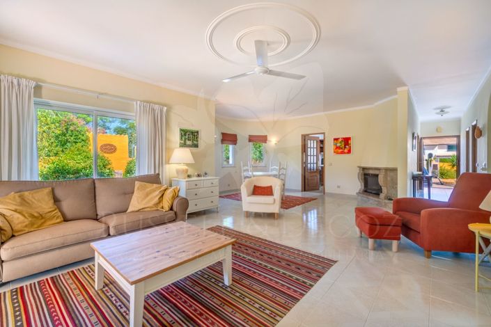 Image No.11-4 Bed Villa for sale