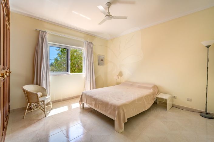 Image No.15-4 Bed Villa for sale